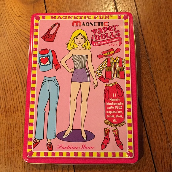 Magnetic Paper Dolls Set - Picture 1 of 14
